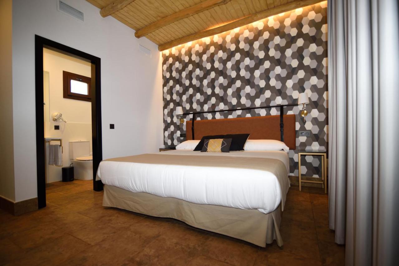 Hostal Rural Santa Habitaciones Aldea Del Rocio Exterior photo