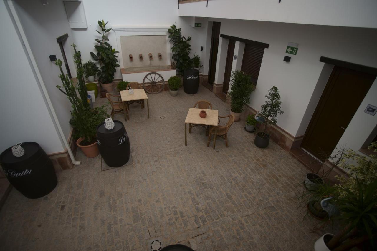 Hostal Rural Santa Habitaciones Aldea Del Rocio Exterior photo